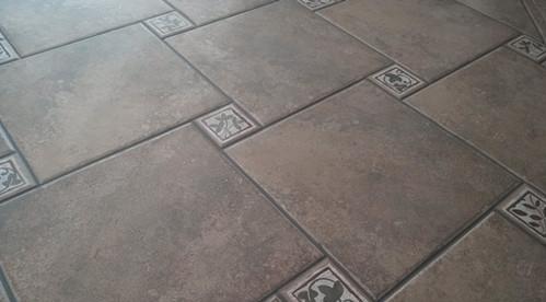 瓷磚發黑怎么辦?